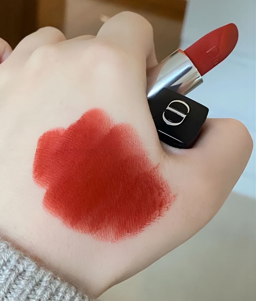 Son Dior Mini Rouge Velvet 840 Rayonnante 5 son dior mini rouge velvet 840 rayonnante 3187 4