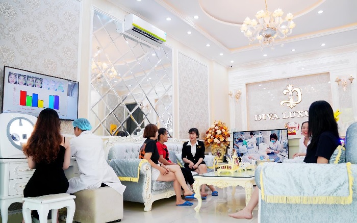 5 Spa ở Phan Rang uy tín cho chị em thư giãn 4 Khách hàng luôn được tư vấn chi tiết